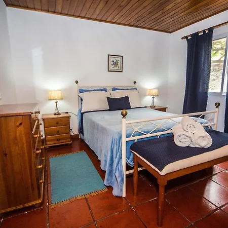 Sea House Mosteiros (Azores)